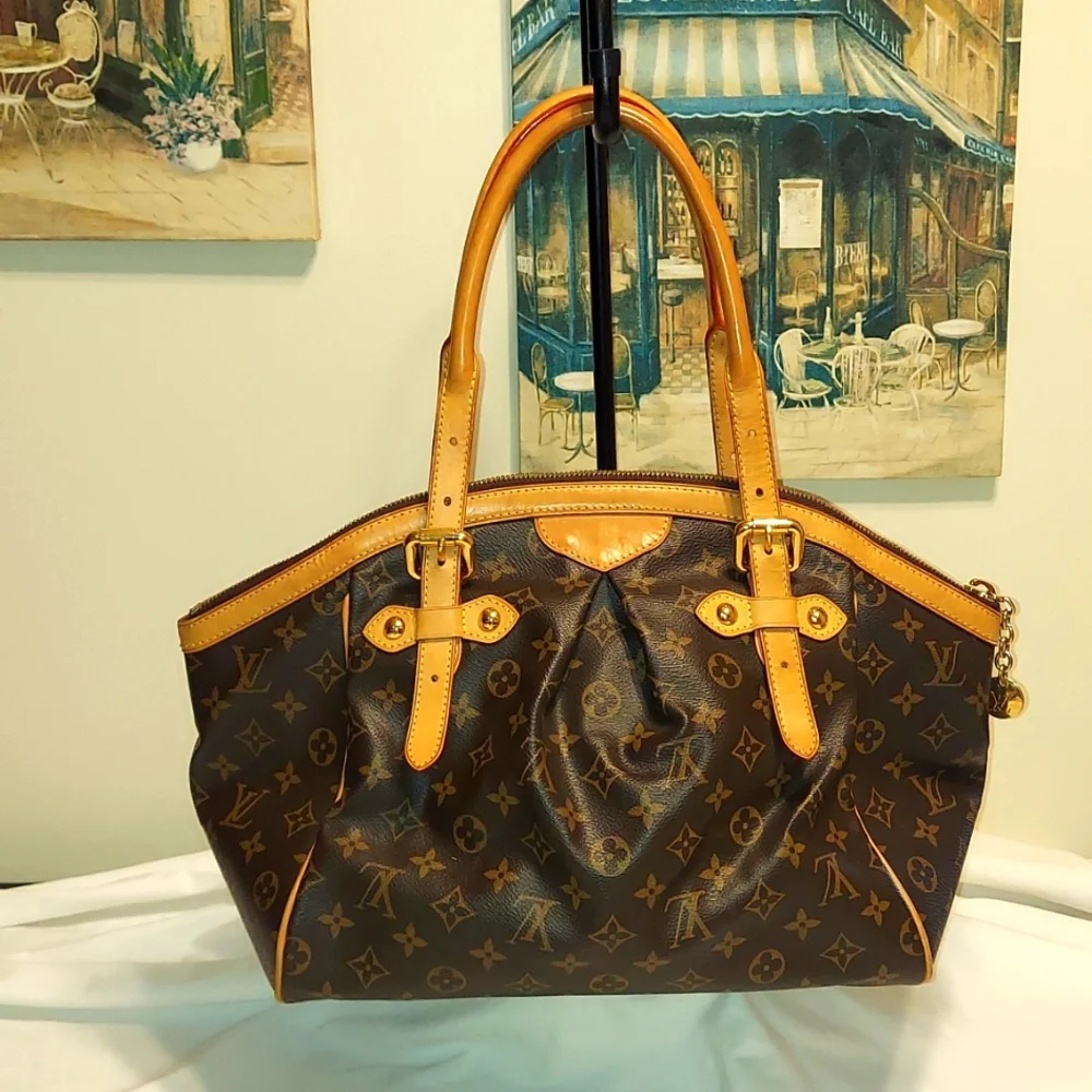 Louis Vuitton Tivoli GM Monogram Coated Canvas Bag VGC! COA Dust Bag
